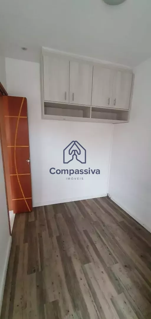 VENDE-SE Casa